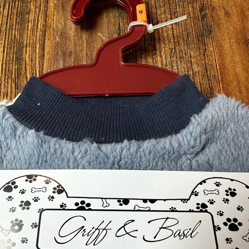 N/A cozy gray
